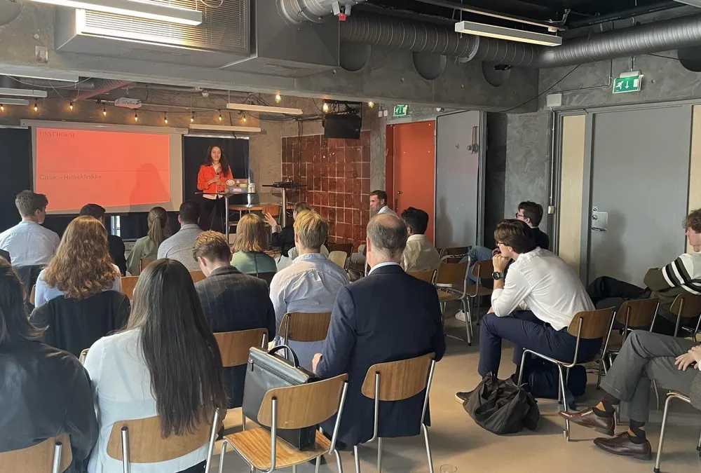 Alumni samlet på arrangement
